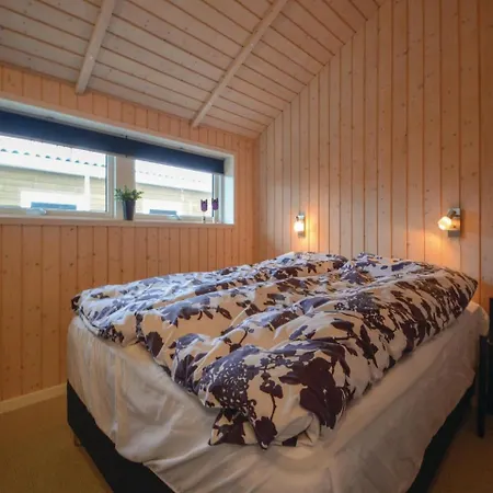 Holiday home Four Bedroom Holiday In *